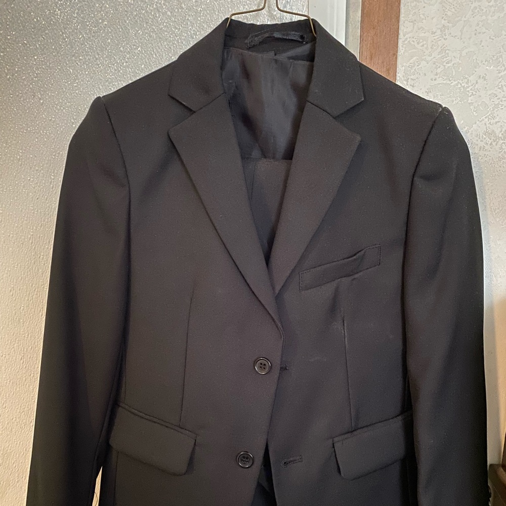 Joey Conture Suit